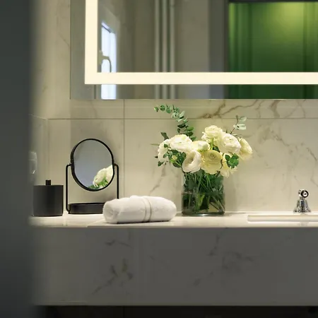 Enchanting Penthouse With A Breathtaking 360 Degrees Panoramic View In The Heart Of